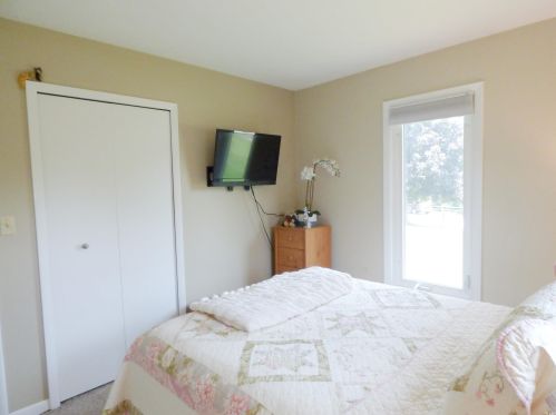 17911 Williamsburg Dr, Granger IN  46530-9252 exterior