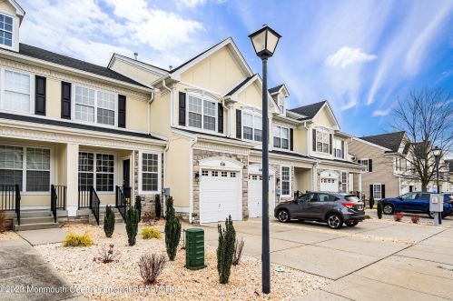 118 Brookfield Dr, Jackson Twp, NJ 08527-3881