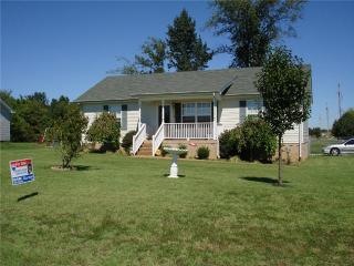510 Harris Rd, Portland, TN 37148-4723