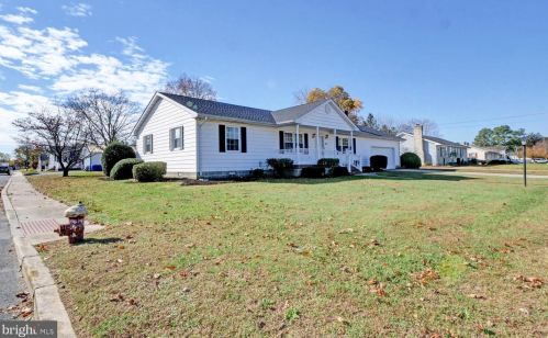 407 Smith Ave, Harrington, DE 19952-1226