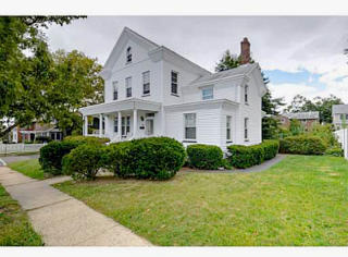 159 Grove St, Woodbridge, NJ 07095-1814