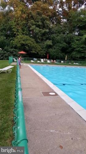 301 Byberry Rd, Philadelphia PA  19116-1947 exterior