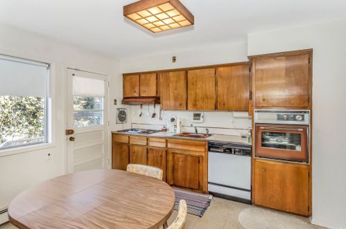 2763 Genevieve Ct, North Bellmore NY  11710-2003 exterior