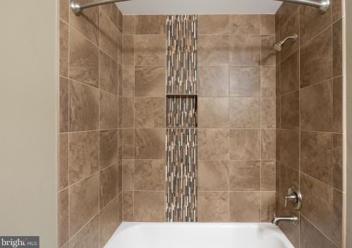 133 Somerset Dr, Willingboro NJ  08046-1435 exterior