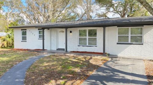1127 Deltona Blvd, Deltona, FL 32725-6325