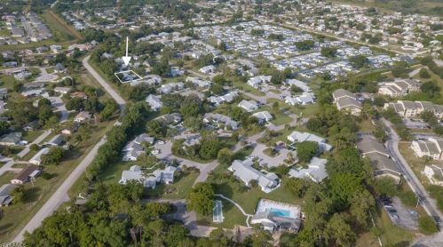 10599 Roxbury Ct, Lehigh Acres FL  33936-7260 exterior