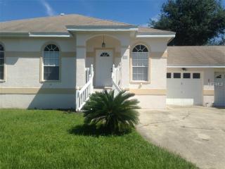 808 Saint Petersburg Dr, Oldsmar FL  34677-3715 exterior