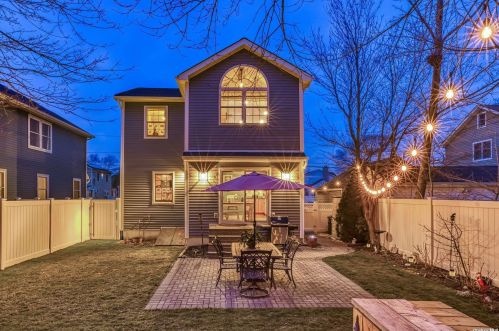 5 Whitman Ave, North Bellmore, NY 11710-3122