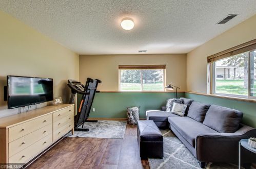 7400 Brady Path, South Saint Paul MN  55076-2341 exterior