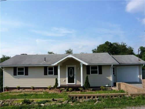 588 Main St, Addison, PA 15411-2051