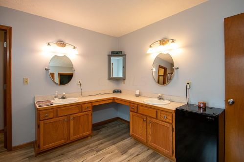 245 Key Blvd, Pataskala OH  43062-8121 exterior