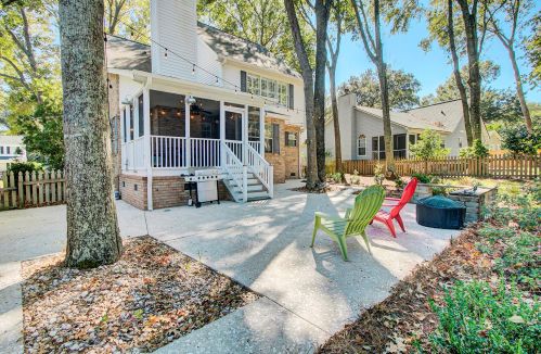 287 Mount Royall Dr, Mount Pleasant SC  29464-6276 exterior