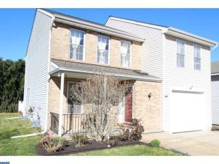 204 Sharpless Dr, Wilmington, DE 19803-2506