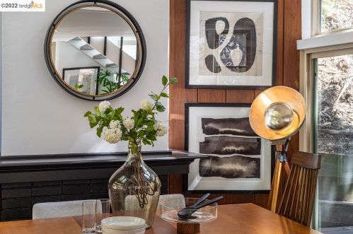 5857 Ascot Dr, Oakland CA 94611-1711 exterior