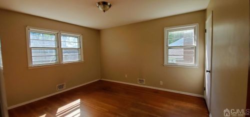 244 Pierce St, South Plainfield NJ  07080-4423 exterior