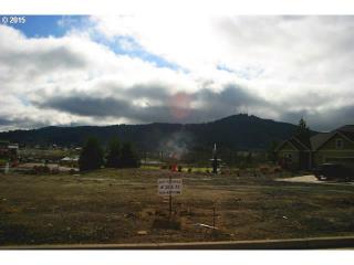 414 Backwater Loop, Sutherlin, OR 97479-8811