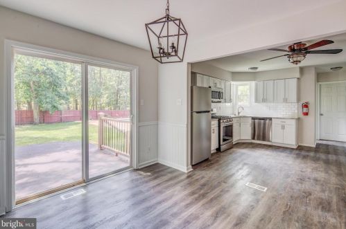 130 Country Ln, Erial NJ  08081-9383 exterior