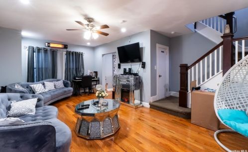3623 Provost Ave, Bronx, NY 10466-6120