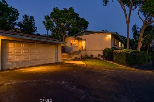 5650 Panorama Dr, Whittier, CA 90601-2427
