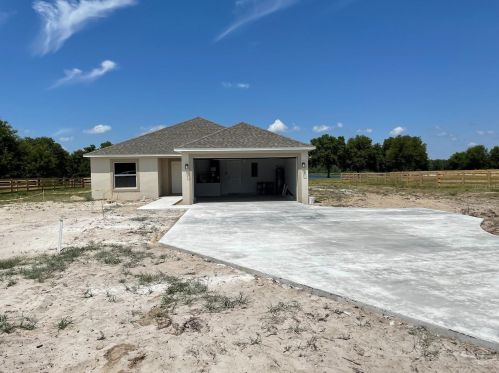 40163 Babb Rd, Umatilla, FL 32784-9028