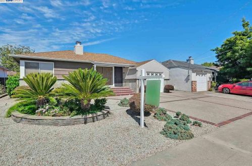 17088 Via Cielo, San Lorenzo, CA 94580-2826