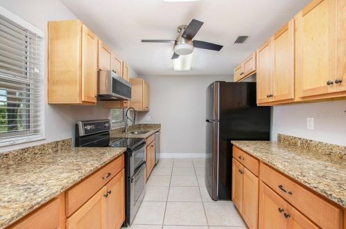 404 Beacon Rd, Lakeland, FL 33803-2610