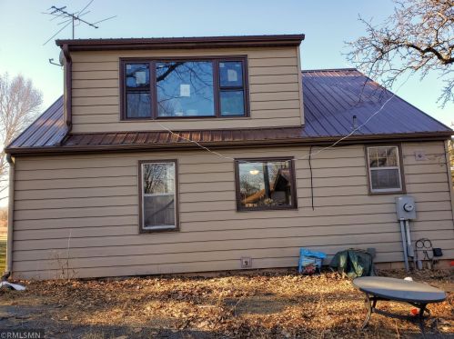 31441 Holly St, Spectacle Lake, MN 55008-3904