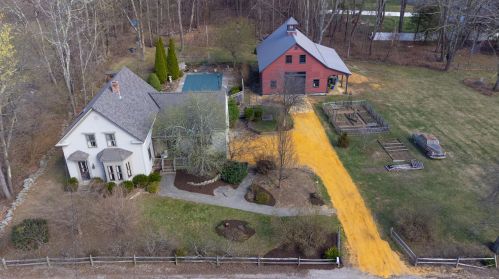 631 Main St, Hampstead, NH 03841-2047