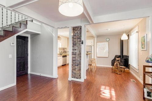 520 Ivy St, Grass Valley CA  95945-6126 exterior