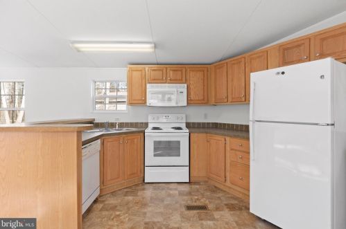 15166 Sassafras Ln, Madison Mills VA  22960-3825 exterior