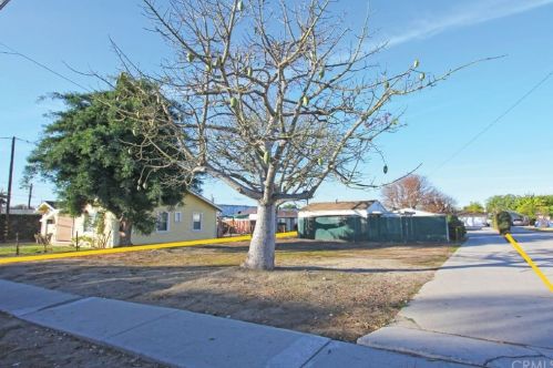 14737 Blaine Ave, Bellflower CA 90706-3609 exterior