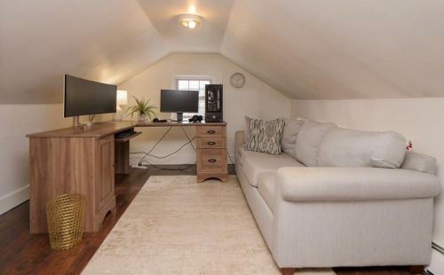 50 Mill Pond Rd, North Kingstown RI  02852-6002 exterior