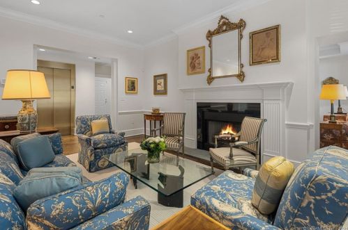 51 Elmwood Dr, Southport, CT 06890-1391