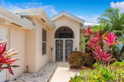 2881 Brighton Way, Palm City, FL 34990-6077