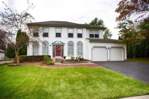 4846 Concord Dr, Easton, PA 18045-8116