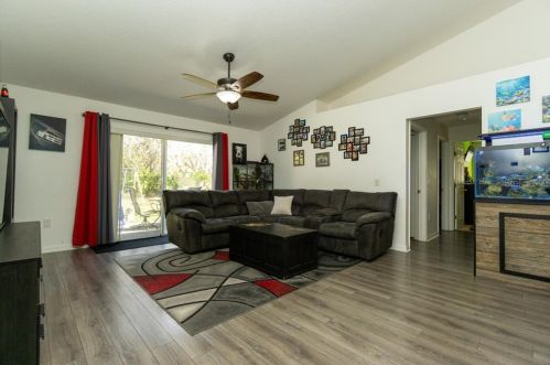 1928 Michigan Ct, Kissimmee, FL 34759-5321
