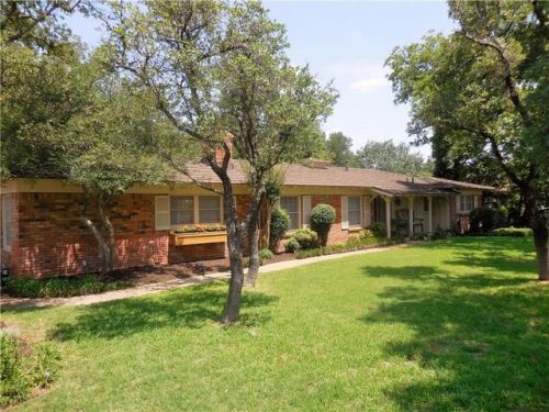 103 Paint Brush Rd, Fort Worth, TX 76108-9439
