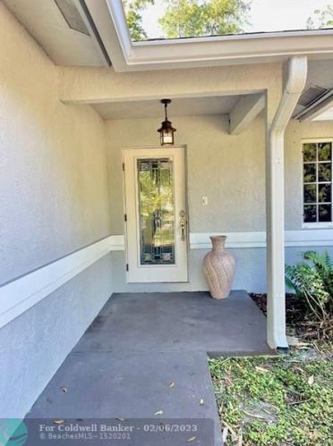 15214 Tangerine Blvd, Town Of Loxahatchee Groves FL  33470-4589 exterior