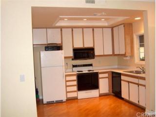111 Gallery Way, Tustin CA  92782-1109 exterior