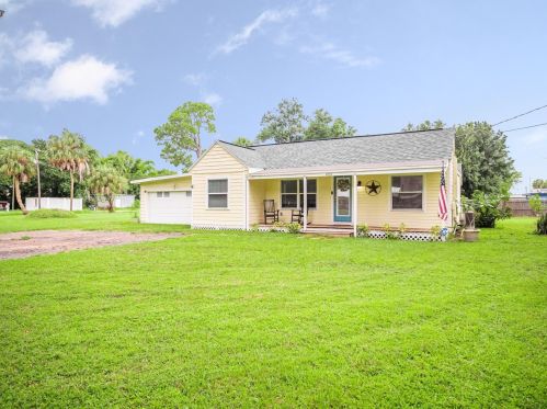 409 2nd Ave, Ruskin, FL 33570-3937