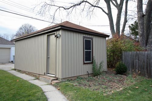 2739 48, Milwaukee WI 53210-2447 exterior