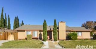 15753 Lisa Ln, Lathrop, CA 95330-9466