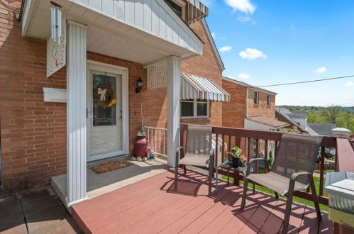 2355 Groveland St, Pittsburgh, PA 15234-2974