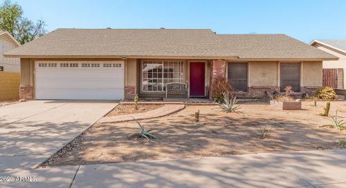 20820 14th Ln, Phoenix, AZ 85027-3635