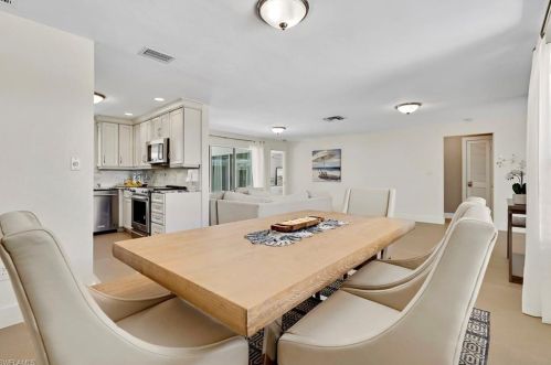 740 Orchid Dr, Naples FL  34102-5015 exterior