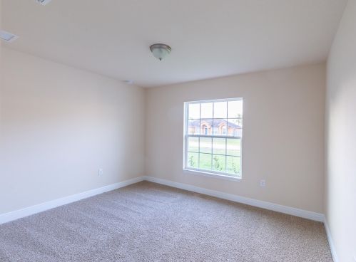 913 Connecticut Ter, Fort Pierce FL 34953-1514 exterior