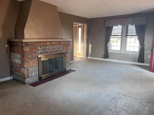 3213 37th Street Ext, Beaver Falls PA  15010-1219 exterior