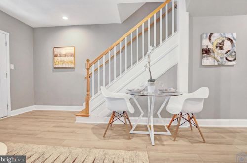 2013 Naylor Rd, Washington DC  20020-6807 exterior