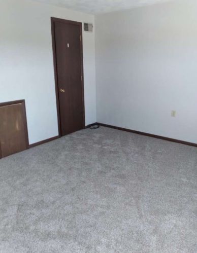 3153 Camberly Dr, Gibsonia PA  15044-8517 exterior