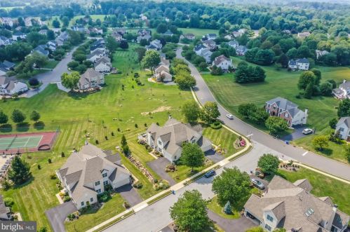 30 Chelsea Ct, Glen Mills PA  19342-1785 exterior